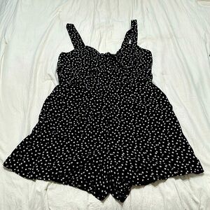 Black romper with dandelions // size L (non stretchy)